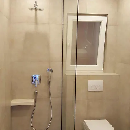 In - Sibenik Riviera 40731 Apartamento Primošten